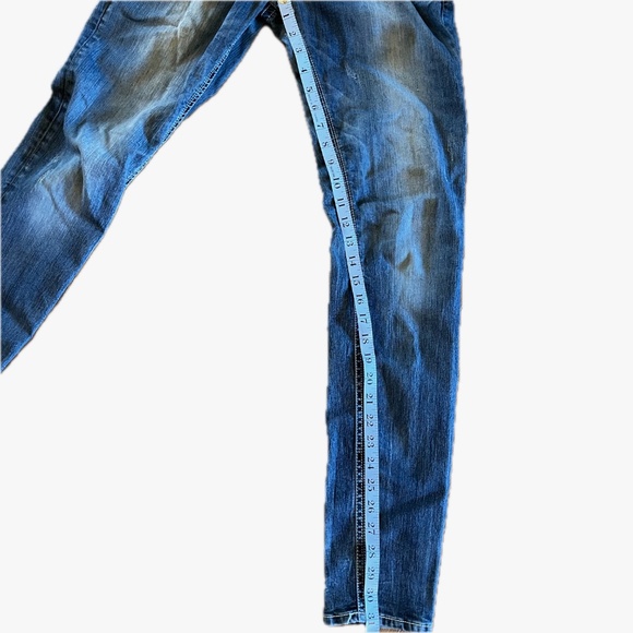 Blue Jeans - Picture 6 of 6